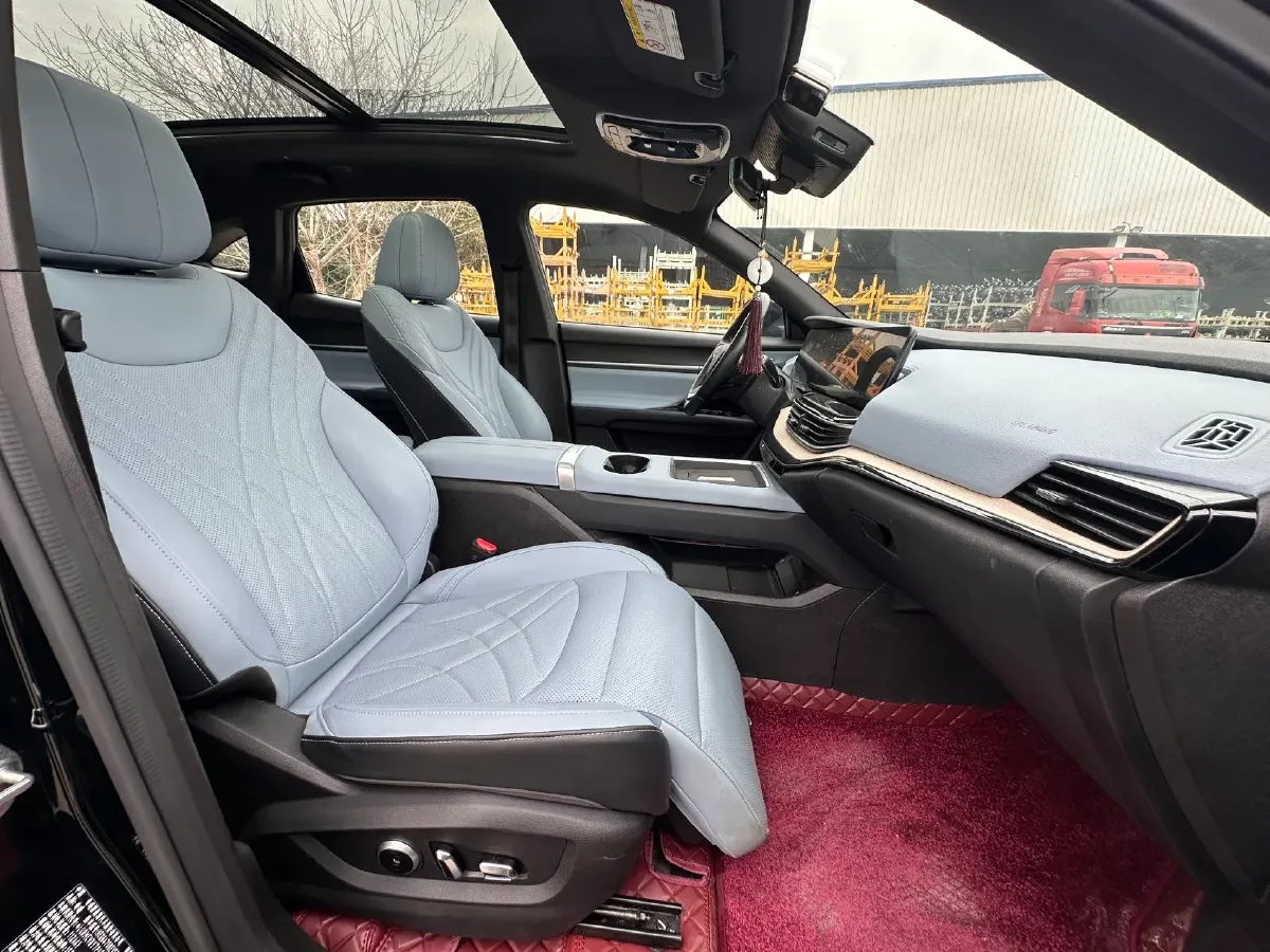 2023 Chery EV eQ7 BEV 67.12KWH,autocango,china used car exporter,china ev exporter,chinese used car exporter,chinese used ev exporter