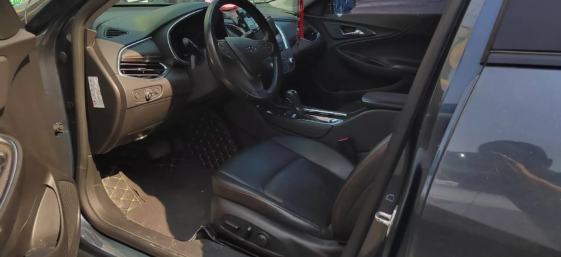 2019 Chevrolet Malibu XL 2.0T 241HP L4 9AT,autocango,china used car exporter,china ev exporter,chinese used car exporter,chinese used ev exporter