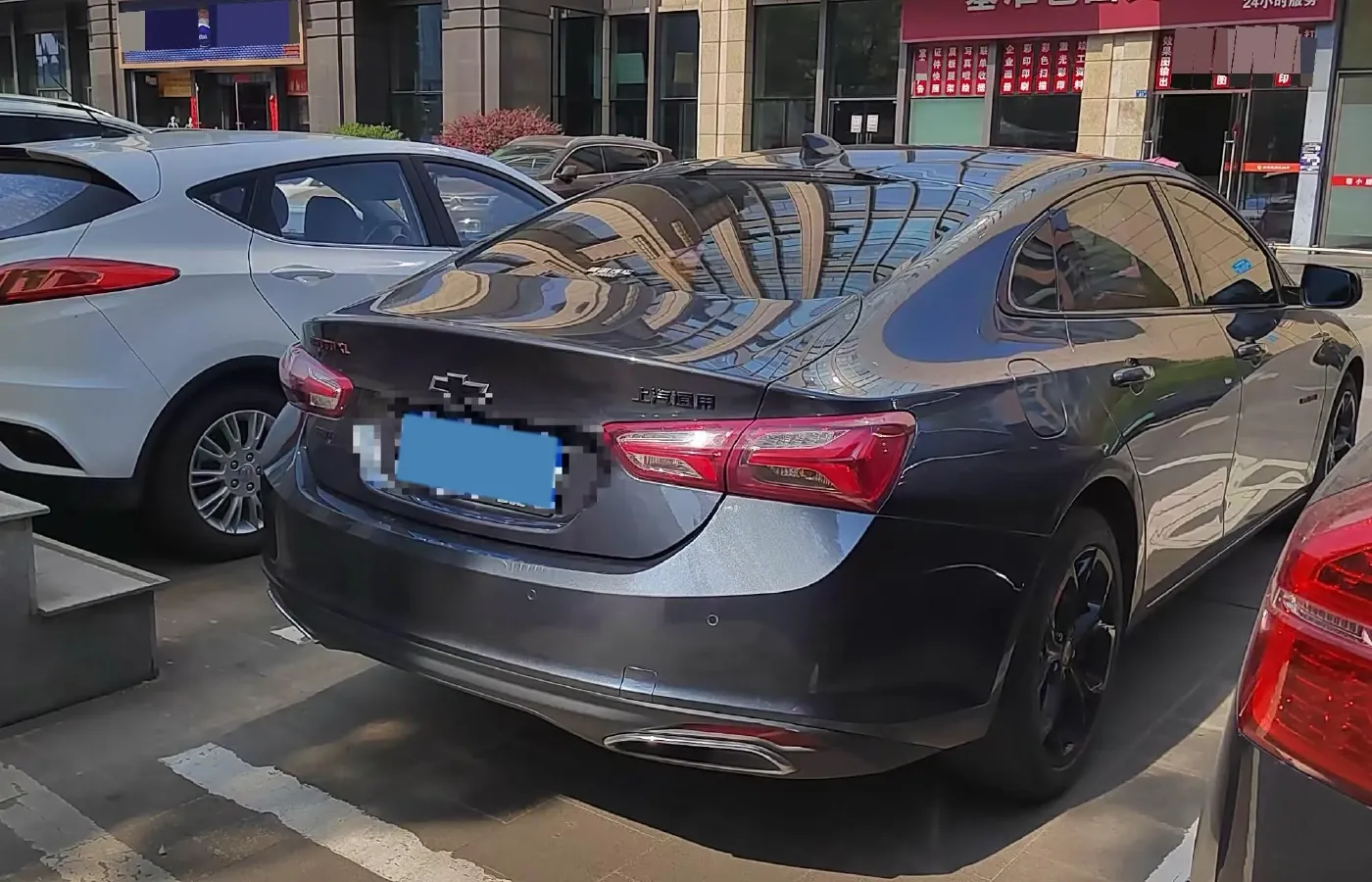 2019 Chevrolet Malibu XL 2.0T 241HP L4 9AT,autocango,china used car exporter,china ev exporter,chinese used car exporter,chinese used ev exporter