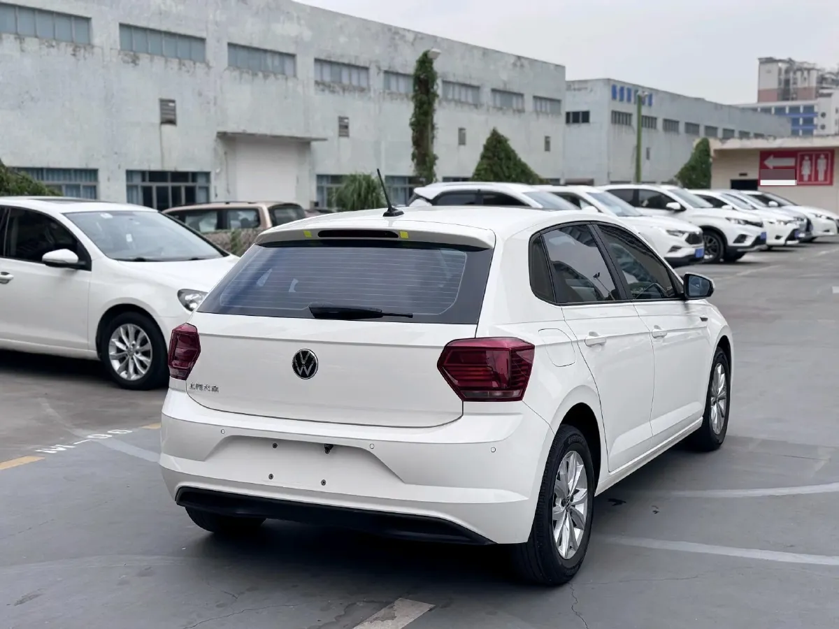 2021 DongFeng Aeolus AX7 1.6T 170HP L4 6AT,autocango,china used car exporter,china ev exporter,chinese used car exporter,chinese used ev exporter