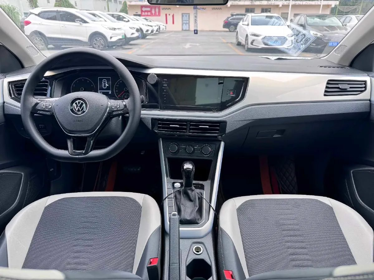 2021 DongFeng Aeolus AX7 1.6T 170HP L4 6AT,autocango,china used car exporter,china ev exporter,chinese used car exporter,chinese used ev exporter