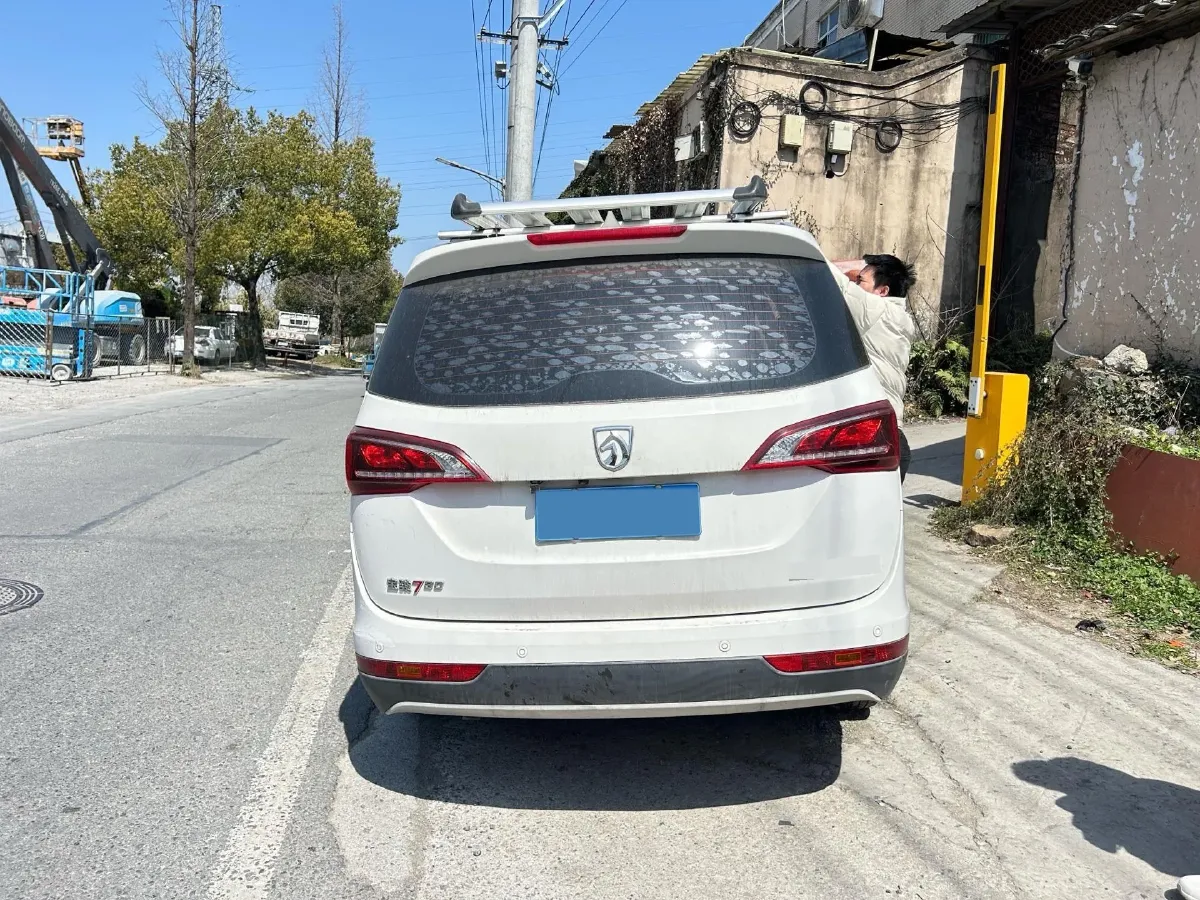 2019 WuLing HongGuang 1.5L 99HP L4 6MT,autocango,china used car exporter,china ev exporter,chinese used car exporter,chinese used ev exporter