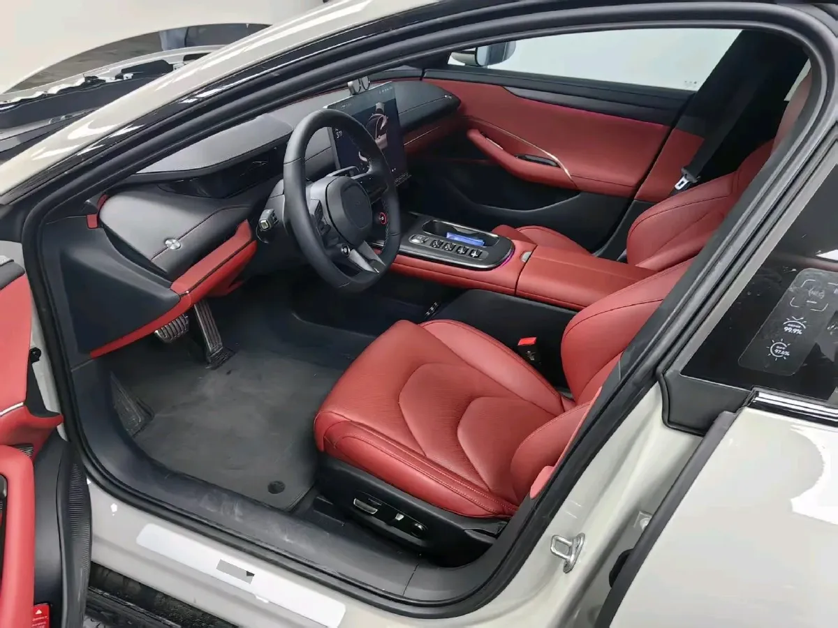 2024 MI SU7 BEV 101KWH,autocango,china used car exporter,china ev exporter,chinese used car exporter,chinese used ev exporter