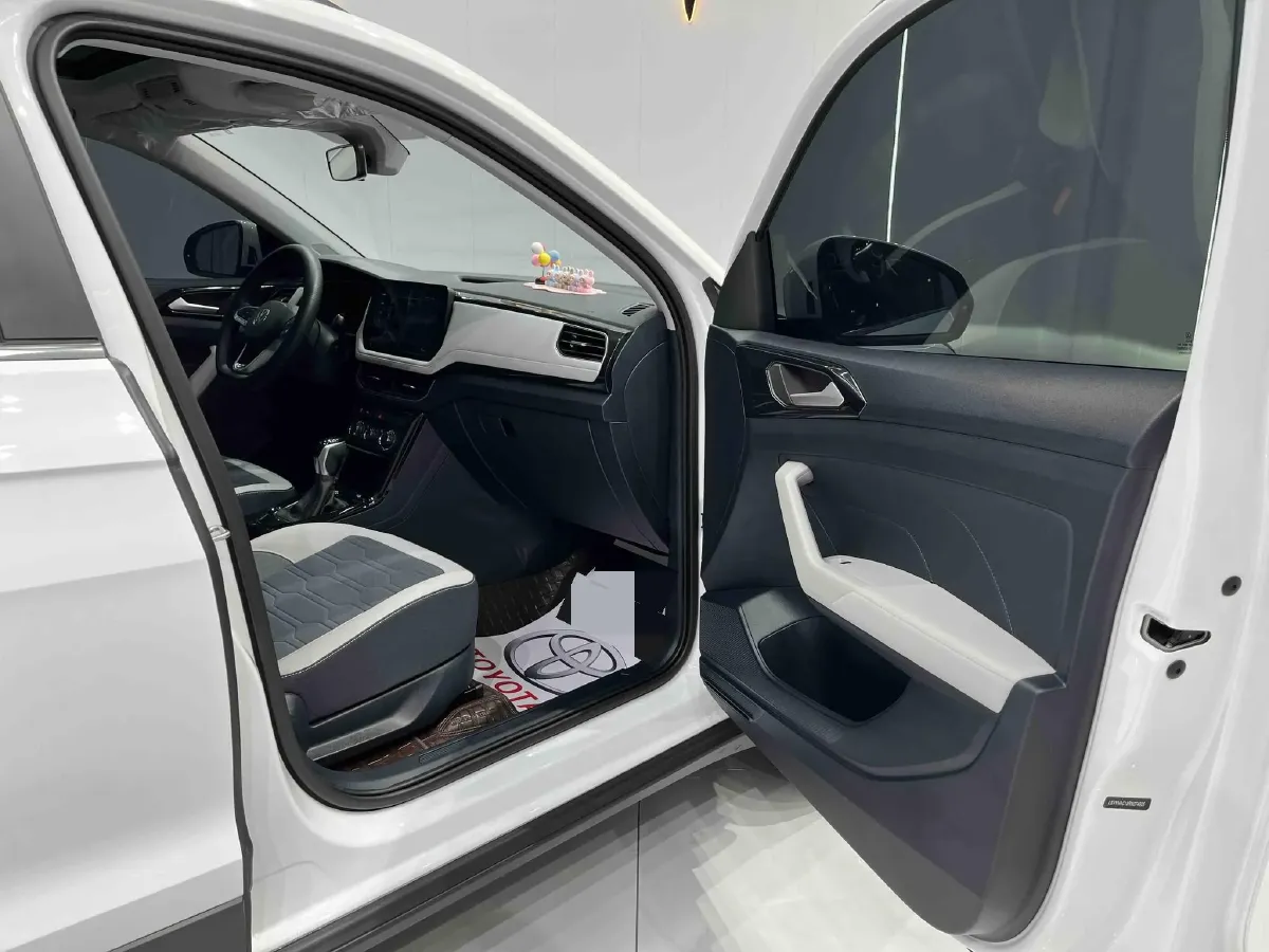 2025 Volkswagen Tharu 1.5L 110HP L4 6AT,autocango,china used car exporter,china ev exporter,chinese used car exporter,chinese used ev exporter