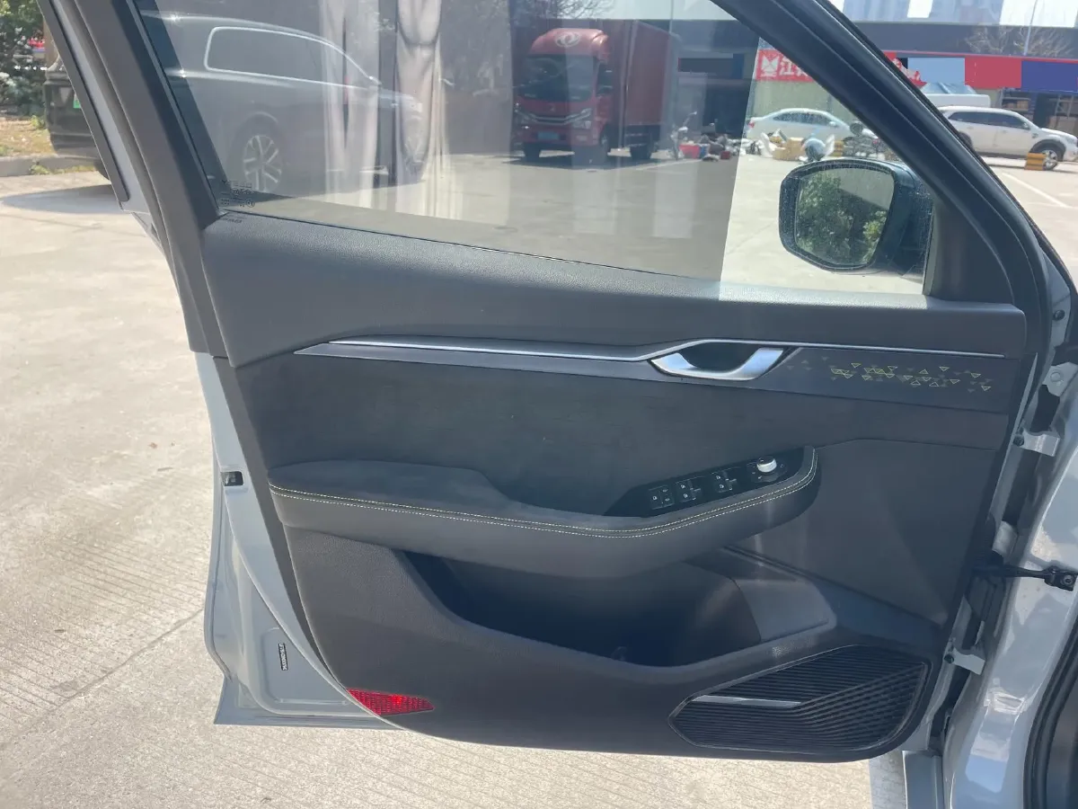 2021 Geely Preface 2.0T 190HP L4 7DCT,autocango,china used car exporter,china ev exporter,chinese used car exporter,chinese used ev exporter