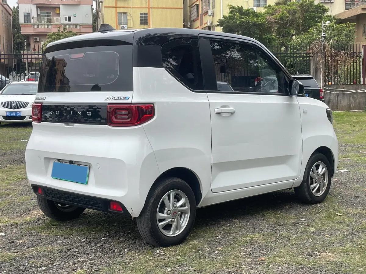 2021 WuLing HongGuang MINI EV BEV 13.9KWH,autocango,china used car exporter,china ev exporter,chinese used car exporter,chinese used ev exporter