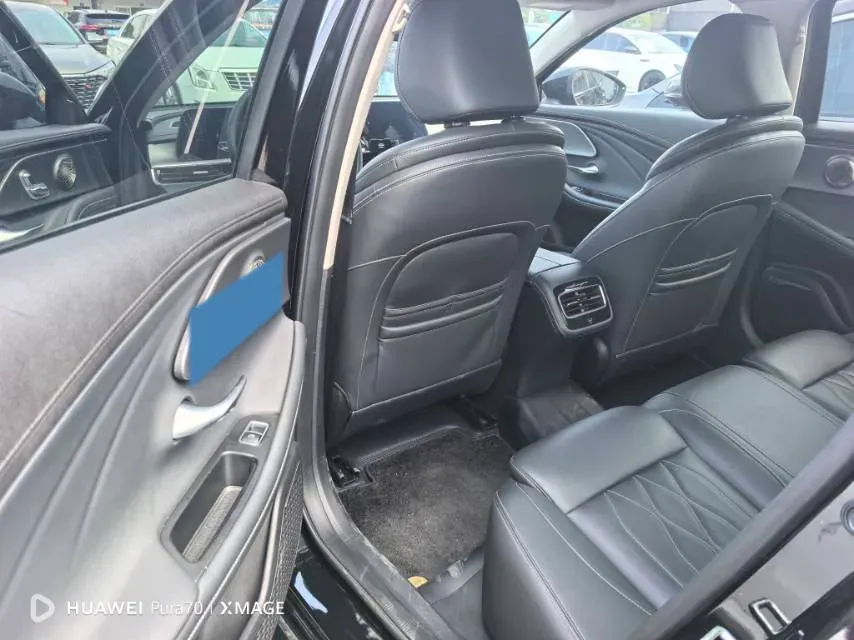 2022 Chery Arrizo 8 1.6T 197HP L4 7DCT,autocango,china used car exporter,china ev exporter,chinese used car exporter,chinese used ev exporter