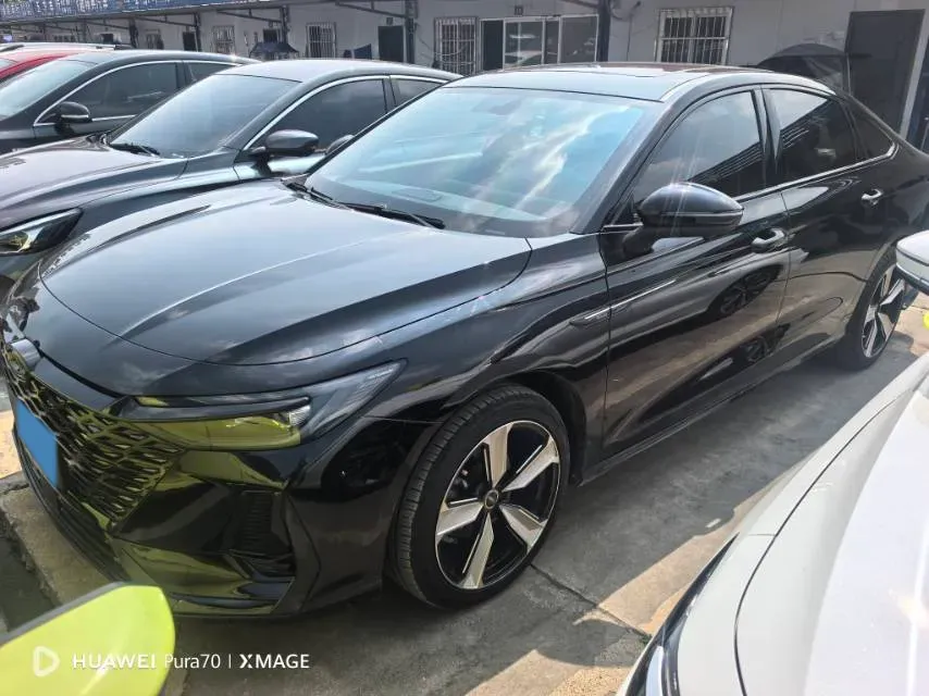 2022 Chery Arrizo 8 1.6T 197HP L4 7DCT,autocango,china used car exporter,china ev exporter,chinese used car exporter,chinese used ev exporter