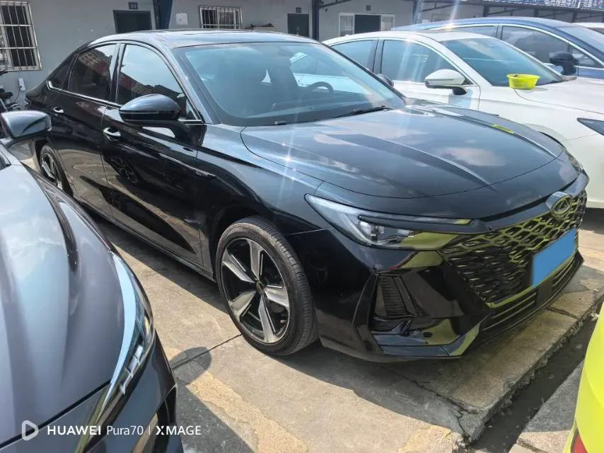 2022 Chery Arrizo 8 1.6T 197HP L4 7DCT,autocango,china used car exporter,china ev exporter,chinese used car exporter,chinese used ev exporter