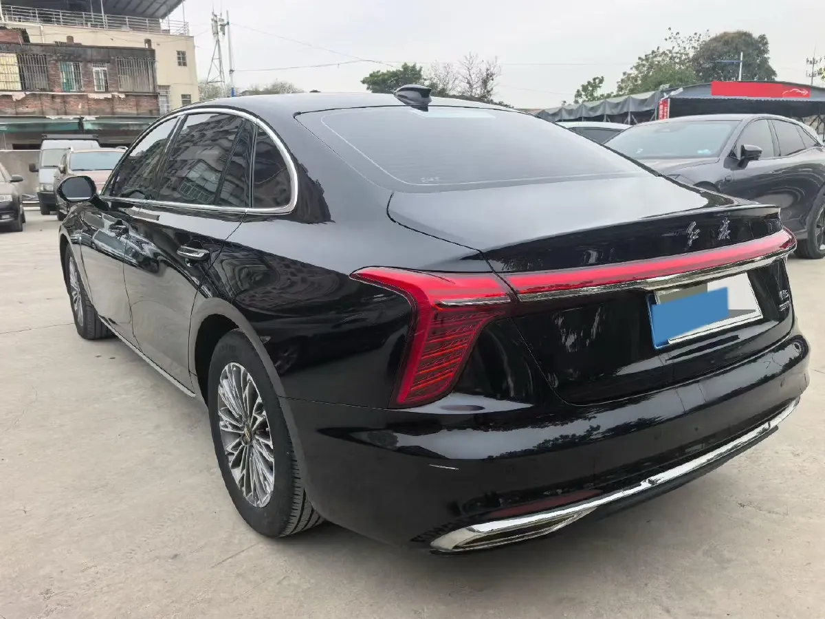 2024 HongQi H5 1.5T 169HP L4 7DCT,autocango,china used car exporter,china ev exporter,chinese used car exporter,chinese used ev exporter