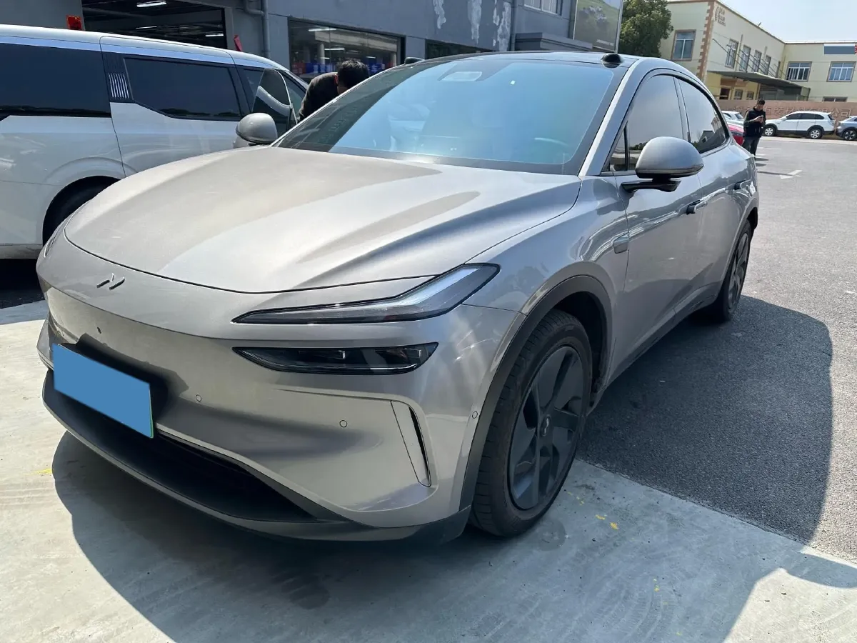 2024 ONVO L60 BEV 60KWH,autocango,china used car exporter,china ev exporter,chinese used car exporter,chinese used ev exporter