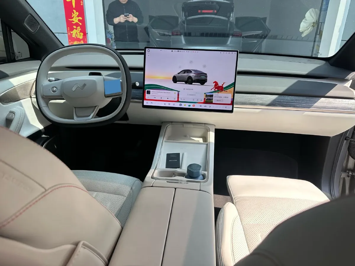 2024 ONVO L60 BEV 60KWH,autocango,china used car exporter,china ev exporter,chinese used car exporter,chinese used ev exporter