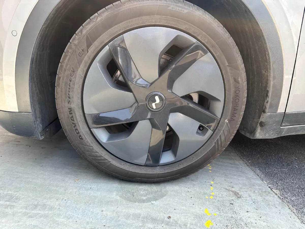 2024 ONVO L60 BEV 60KWH,autocango,china used car exporter,china ev exporter,chinese used car exporter,chinese used ev exporter