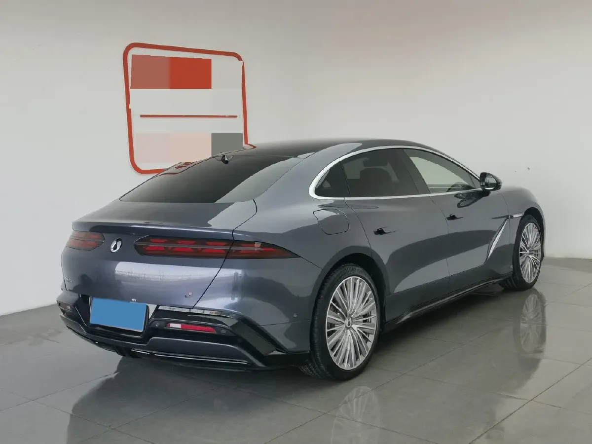 2024 Denza DenzaZ9 2.0T 207HP L4 E-CVT PHEV 38.5KWH,autocango,china used car exporter,china ev exporter,chinese used car exporter,chinese used ev exporter
