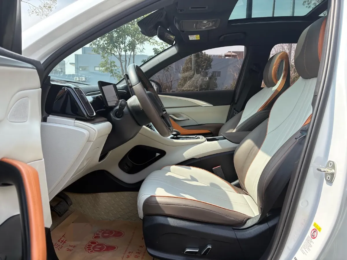 2022 Ruichi Auto EC35 BEV 82HP BEV 36.288KWH,autocango,china used car exporter,china ev exporter,chinese used car exporter,chinese used ev exporter