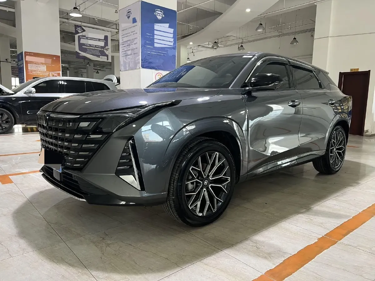 2025 ChangAn UNI-Z 1.5T 188HP L4 7DCT,autocango,china used car exporter,china ev exporter,chinese used car exporter,chinese used ev exporter