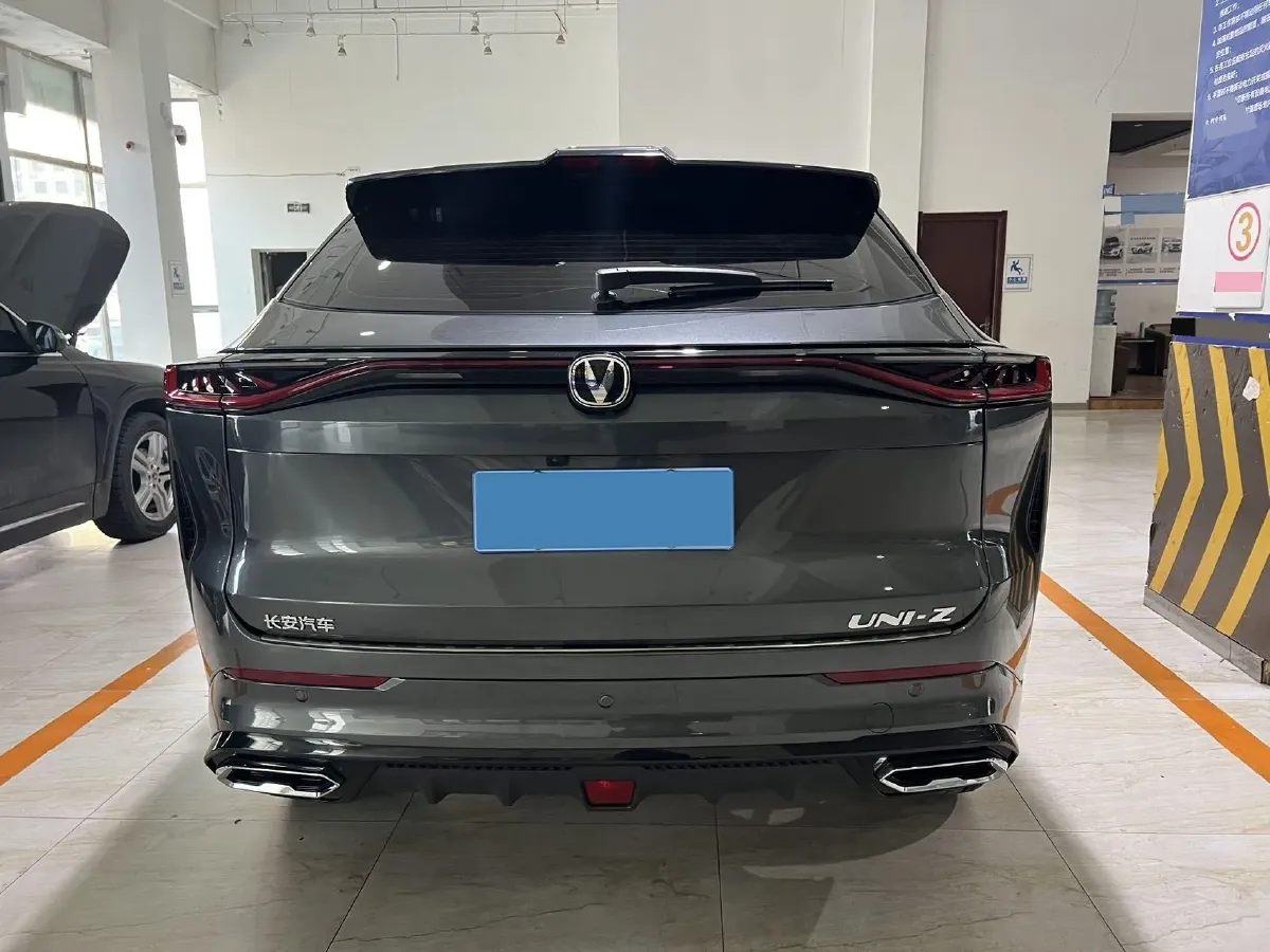 2025 ChangAn UNI-Z 1.5T 188HP L4 7DCT,autocango,china used car exporter,china ev exporter,chinese used car exporter,chinese used ev exporter
