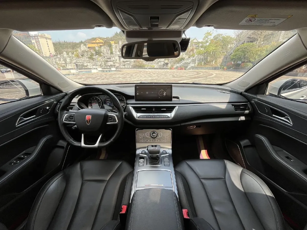 2020 HongQi H5 1.8T 197HP L4 6AT,autocango,china used car exporter,china ev exporter,chinese used car exporter,chinese used ev exporter