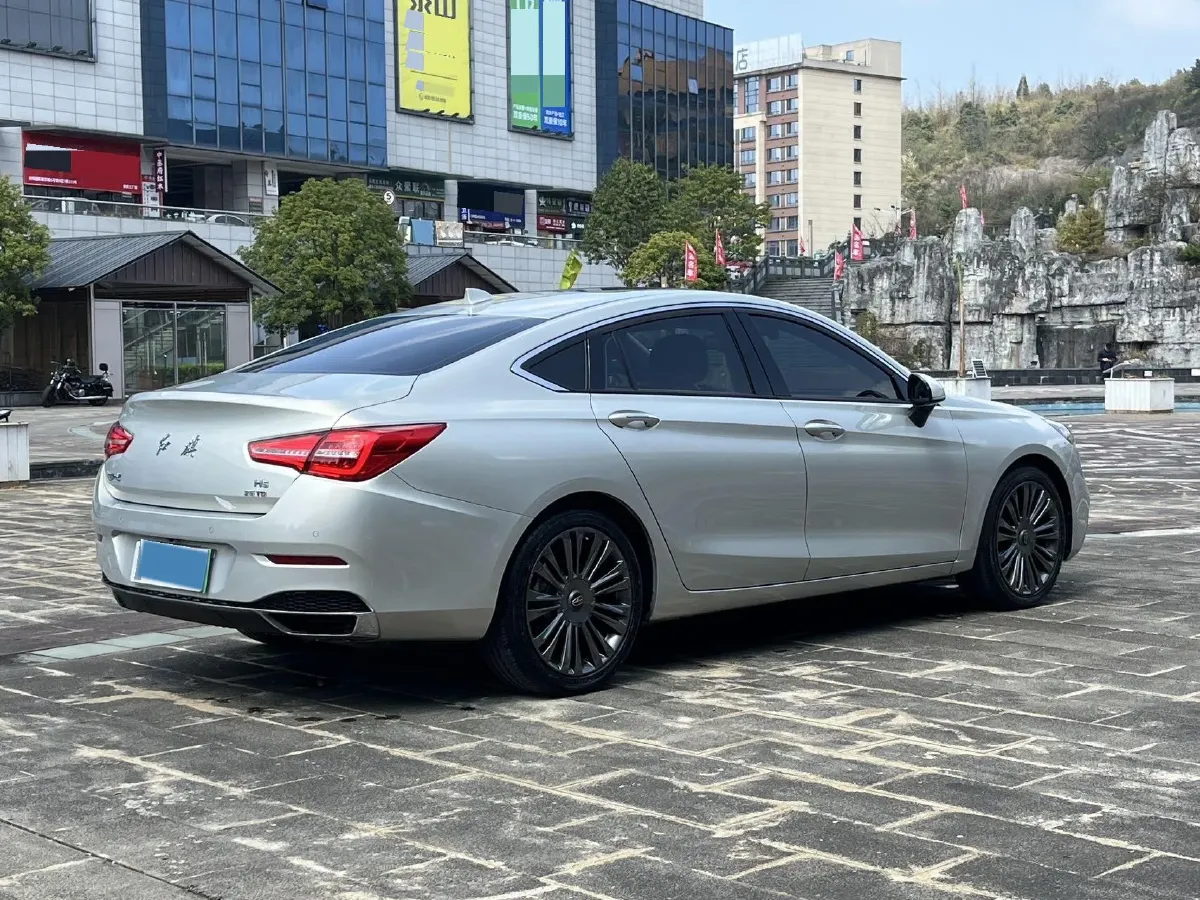 2020 HongQi H5 1.8T 197HP L4 6AT,autocango,china used car exporter,china ev exporter,chinese used car exporter,chinese used ev exporter