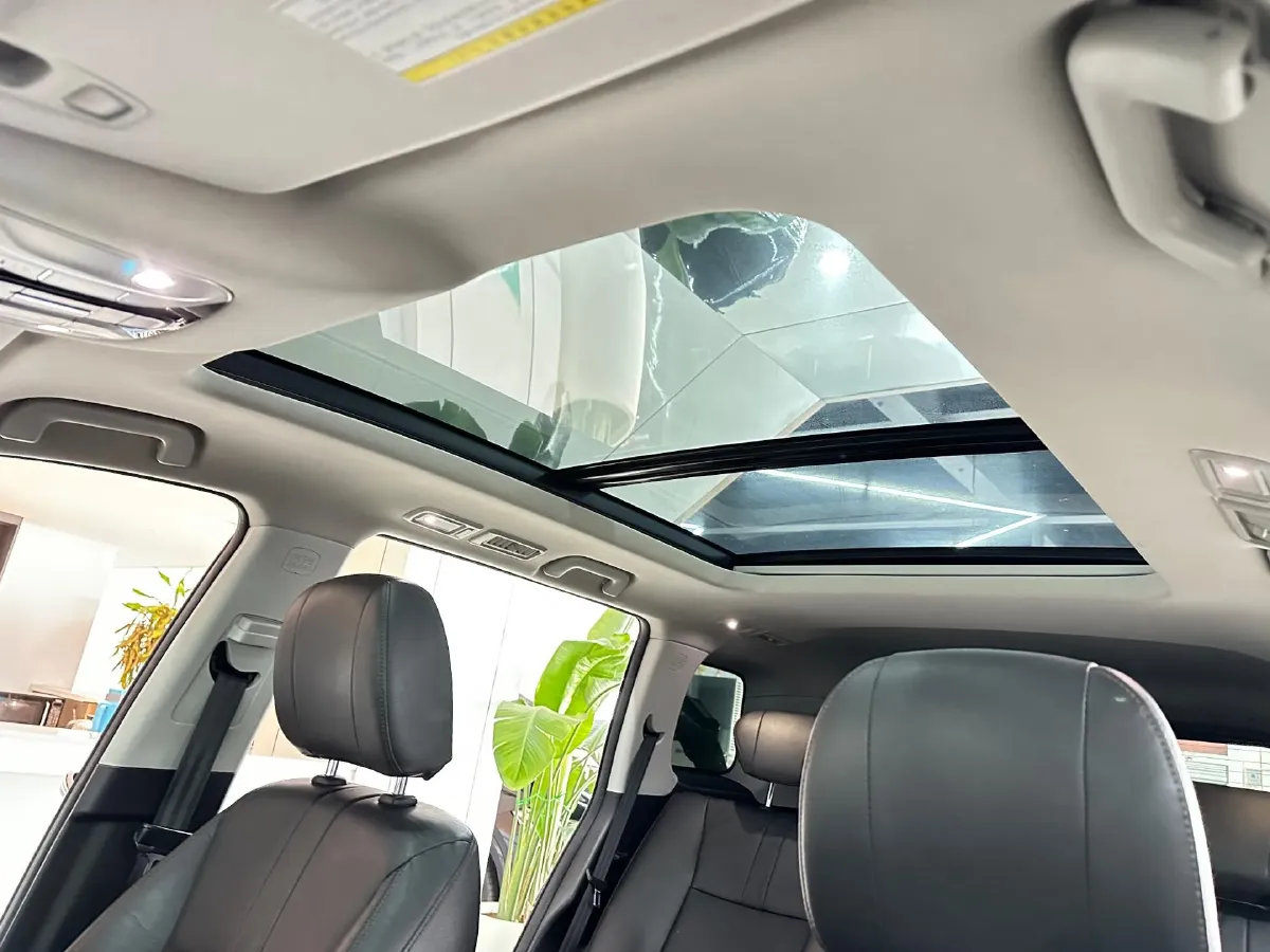 2017 GAC Trumpchi GS8 2.0T 201HP L4 6AT,autocango,china used car exporter,china ev exporter,chinese used car exporter,chinese used ev exporter