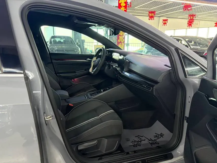 2021 Volkswagen Golf 1.4T 150HP L4 7DCT,autocango,china used car exporter,china ev exporter,chinese used car exporter,chinese used ev exporter