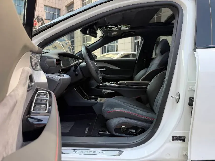 2022 ARCFOX αS BEV 74.5KWH,autocango,china used car exporter,china ev exporter,chinese used car exporter,chinese used ev exporter