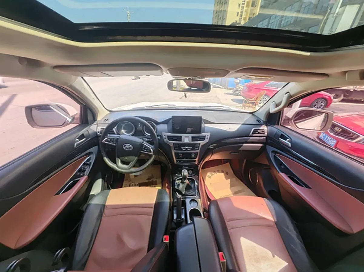 2017 JMC YuHu 7 2.4T 140HP L4 6MT,autocango,china used car exporter,china ev exporter,chinese used car exporter,chinese used ev exporter