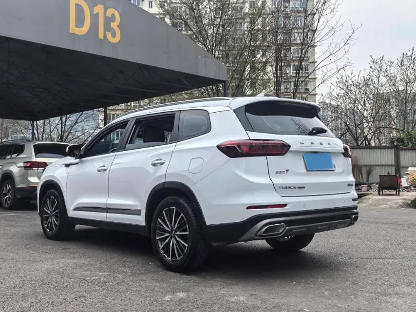 2022 ChangAn CS75 Plus 1.5T 178HP L4 6AT,autocango,china used car exporter,china ev exporter,chinese used car exporter,chinese used ev exporter