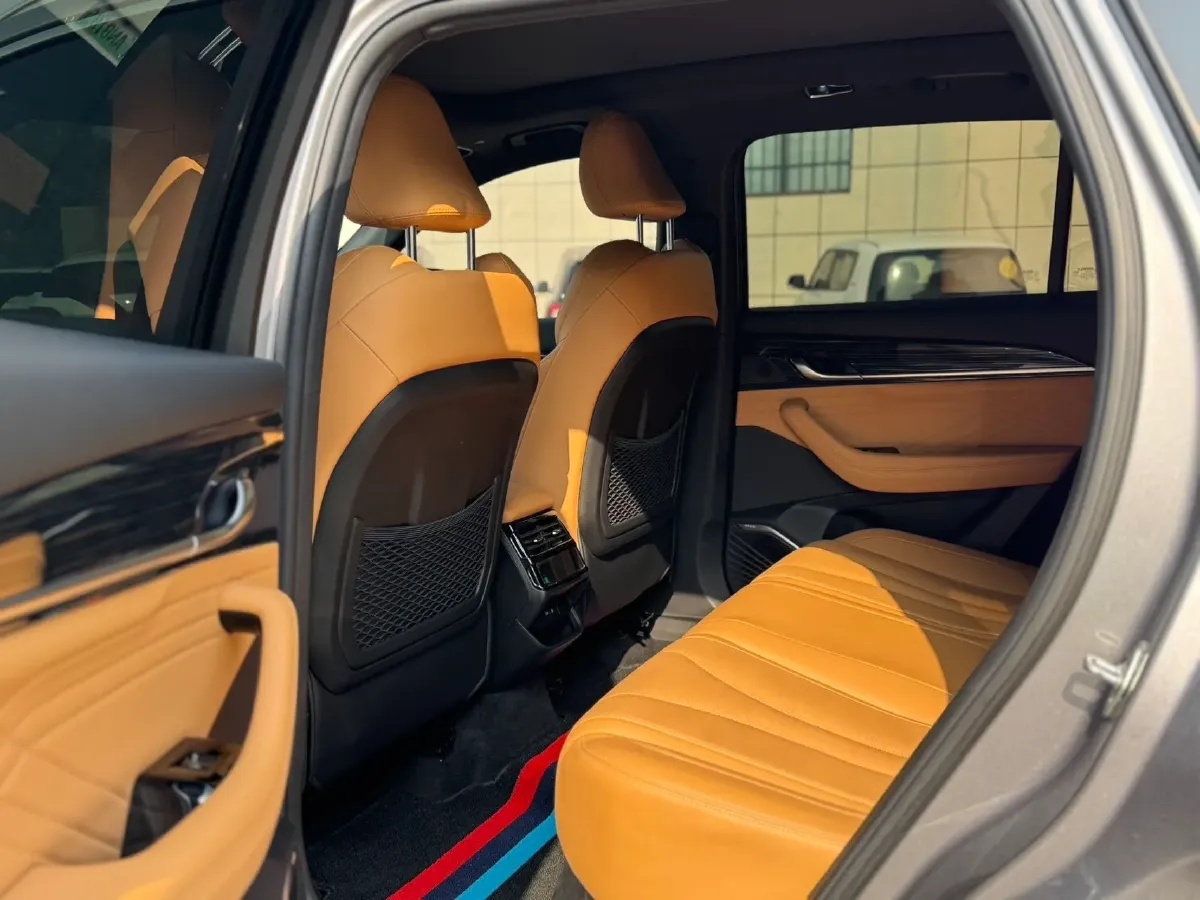 2024 Geely Monjaro 1.5T 163HP L4 3DHT Hybrid,autocango,china used car exporter,china ev exporter,chinese used car exporter,chinese used ev exporter