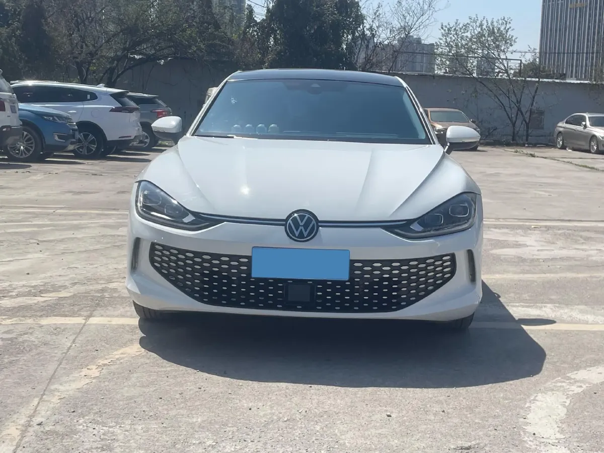 2024 Volkswagen Lamando 1.4T 150HP L4 7DCT,autocango,china used car exporter,china ev exporter,chinese used car exporter,chinese used ev exporter