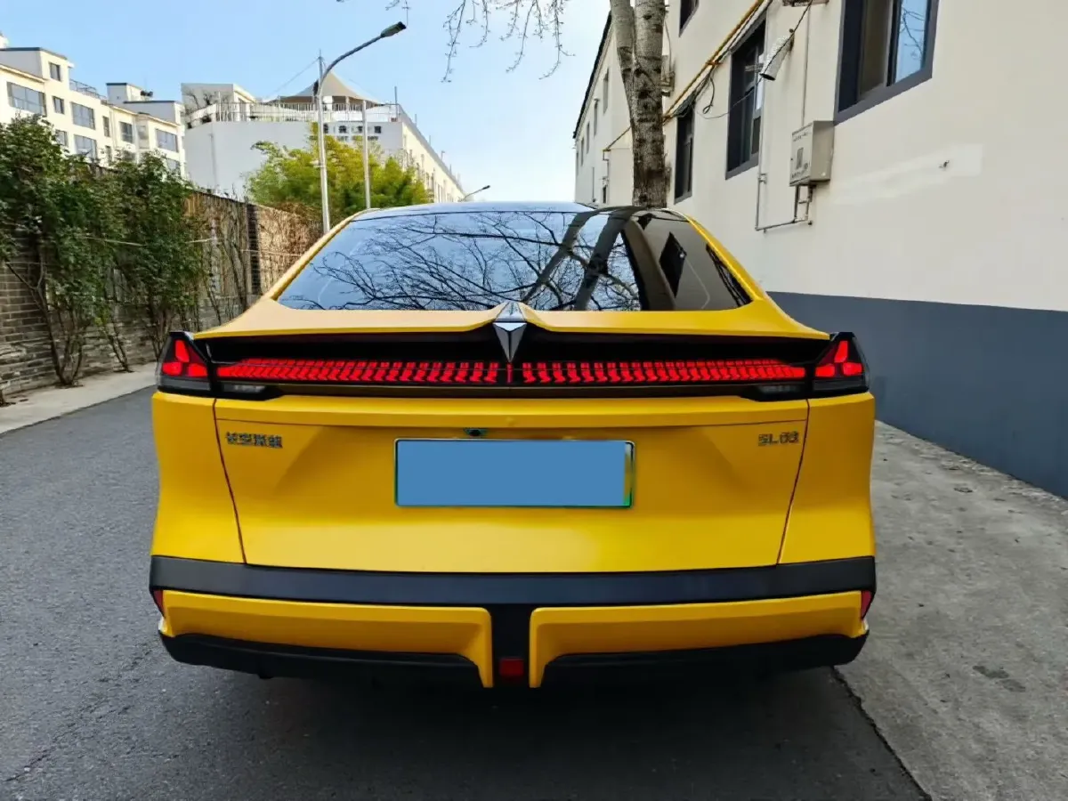 2022 DongFeng Forthing LingZhi EV BEV 68.4KWH,autocango,china used car exporter,china ev exporter,chinese used car exporter,chinese used ev exporter