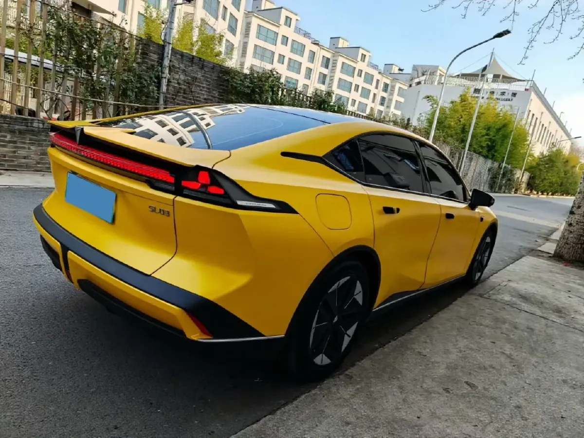 2022 DongFeng Forthing LingZhi EV BEV 68.4KWH,autocango,china used car exporter,china ev exporter,chinese used car exporter,chinese used ev exporter