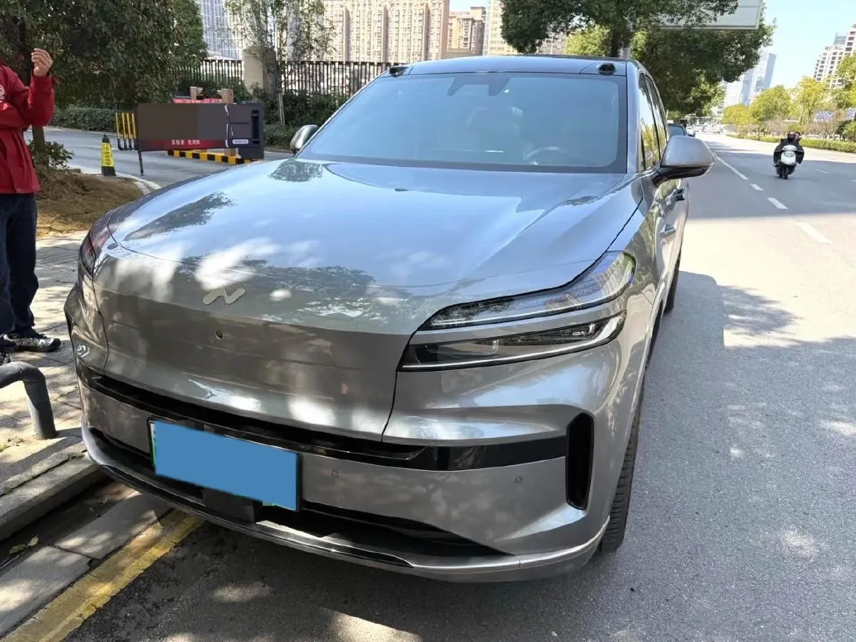 2025 ONVO L90 BEV,autocango,china used car exporter,china ev exporter,chinese used car exporter,chinese used ev exporter