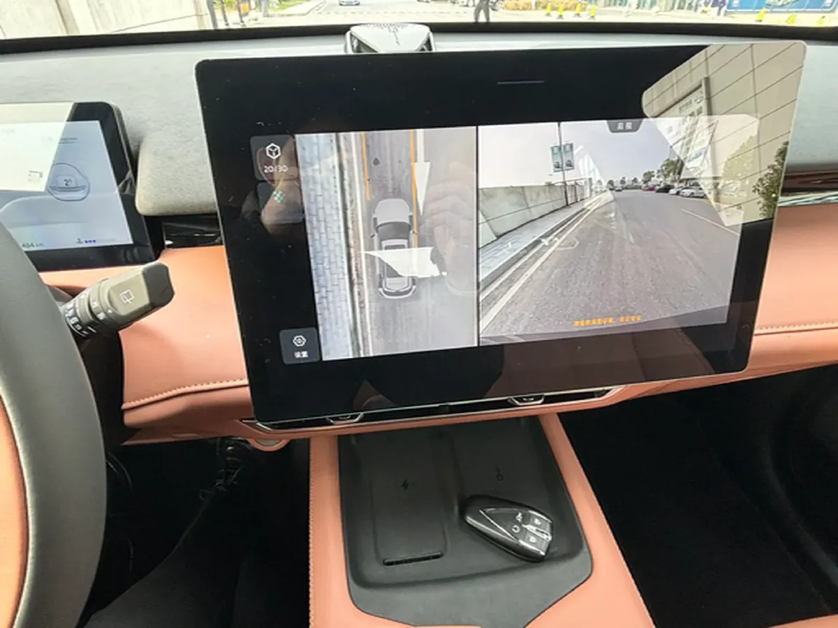 2025 ChangAn UNI-Z 1.5T 192HP L4 7DCT,autocango,china used car exporter,china ev exporter,chinese used car exporter,chinese used ev exporter