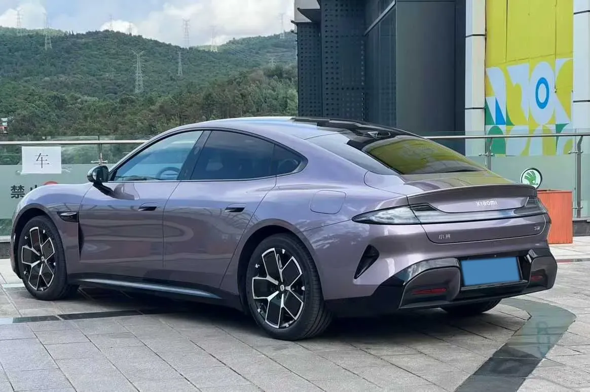 2024 MI SU7 BEV 73.6KWH,autocango,china used car exporter,china ev exporter,chinese used car exporter,chinese used ev exporter