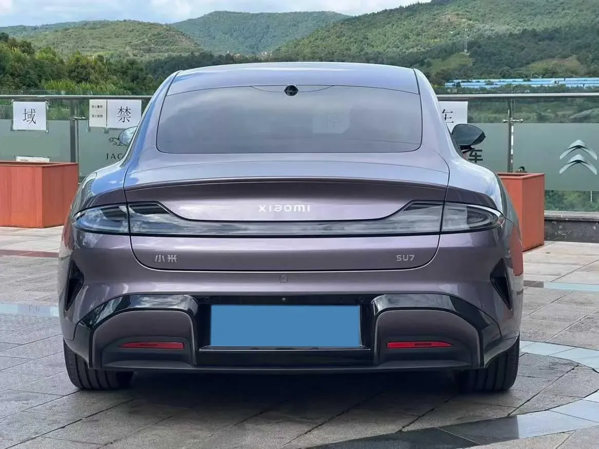 2024 MI SU7 BEV 73.6KWH,autocango,china used car exporter,china ev exporter,chinese used car exporter,chinese used ev exporter