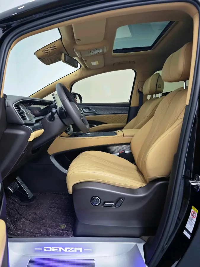 2025 Denza D9 1.5T 156HP L4 E-CVT PHEV 40KWH,autocango,china used car exporter,china ev exporter,chinese used car exporter,chinese used ev exporter