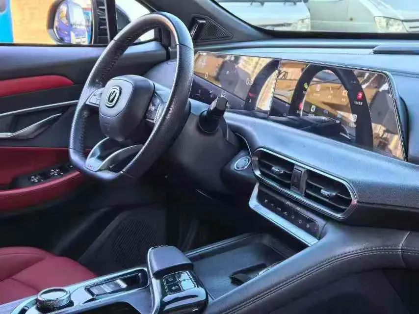 2020 ChangAn UNI-T 1.5T 180HP L4 7DCT,autocango,china used car exporter,china ev exporter,chinese used car exporter,chinese used ev exporter