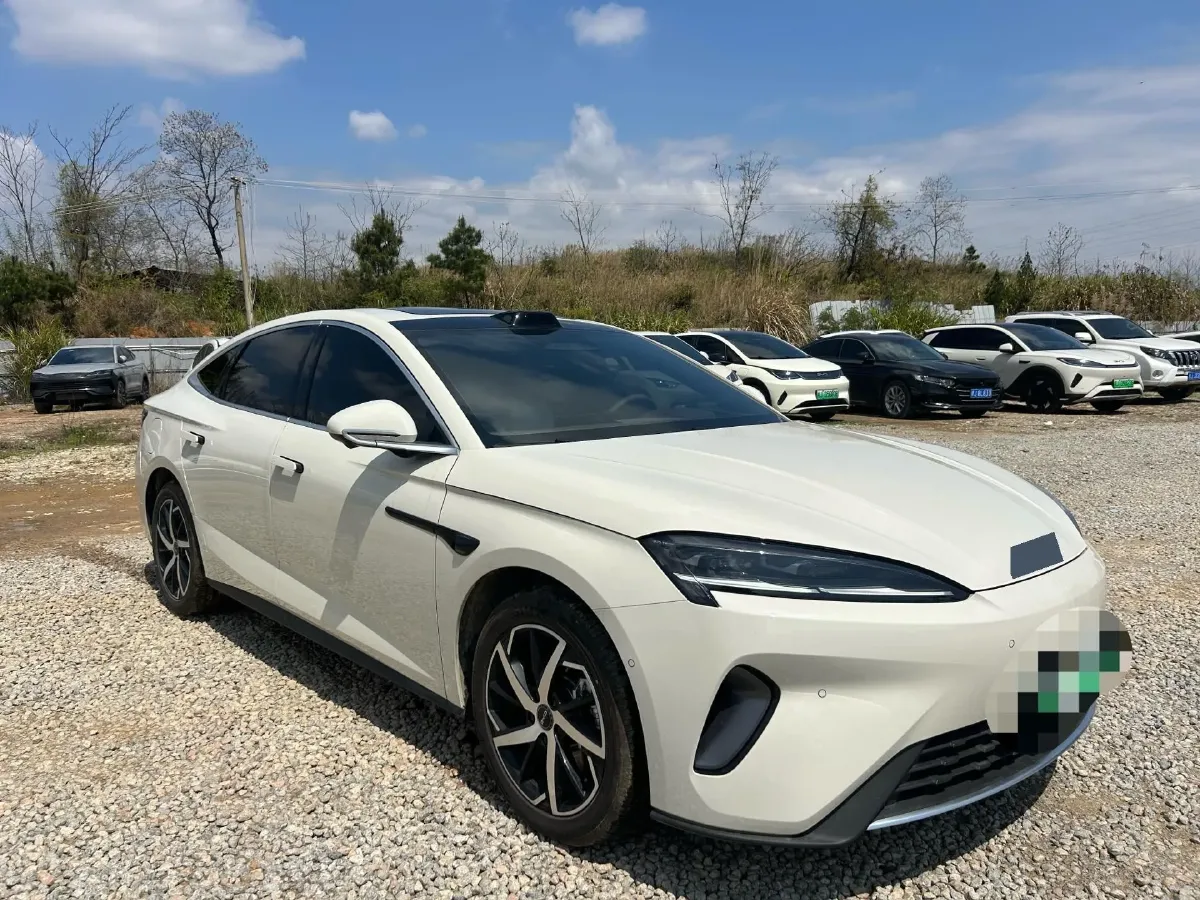 2026 BYD Seal07 DM-i 1.5T 156HP L4 E-CVT PHEV,autocango,china used car exporter,china ev exporter,chinese used car exporter,chinese used ev exporter