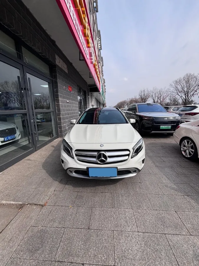 2015 Mercedes-Benz GLA Class 1.6T 156HP L4 7DCT,autocango,china used car exporter,china ev exporter,chinese used car exporter,chinese used ev exporter