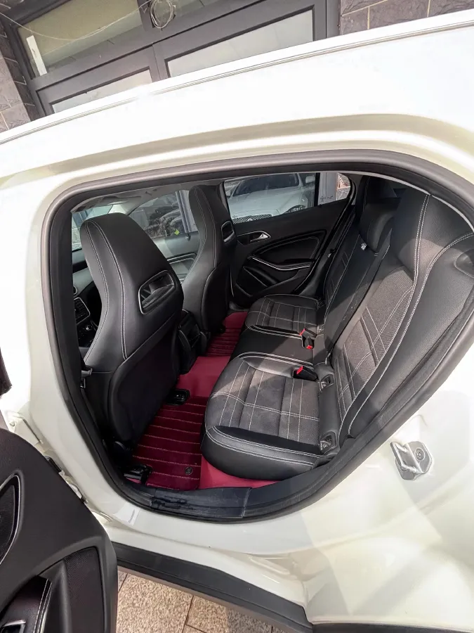 2015 Mercedes-Benz GLA Class 1.6T 156HP L4 7DCT,autocango,china used car exporter,china ev exporter,chinese used car exporter,chinese used ev exporter