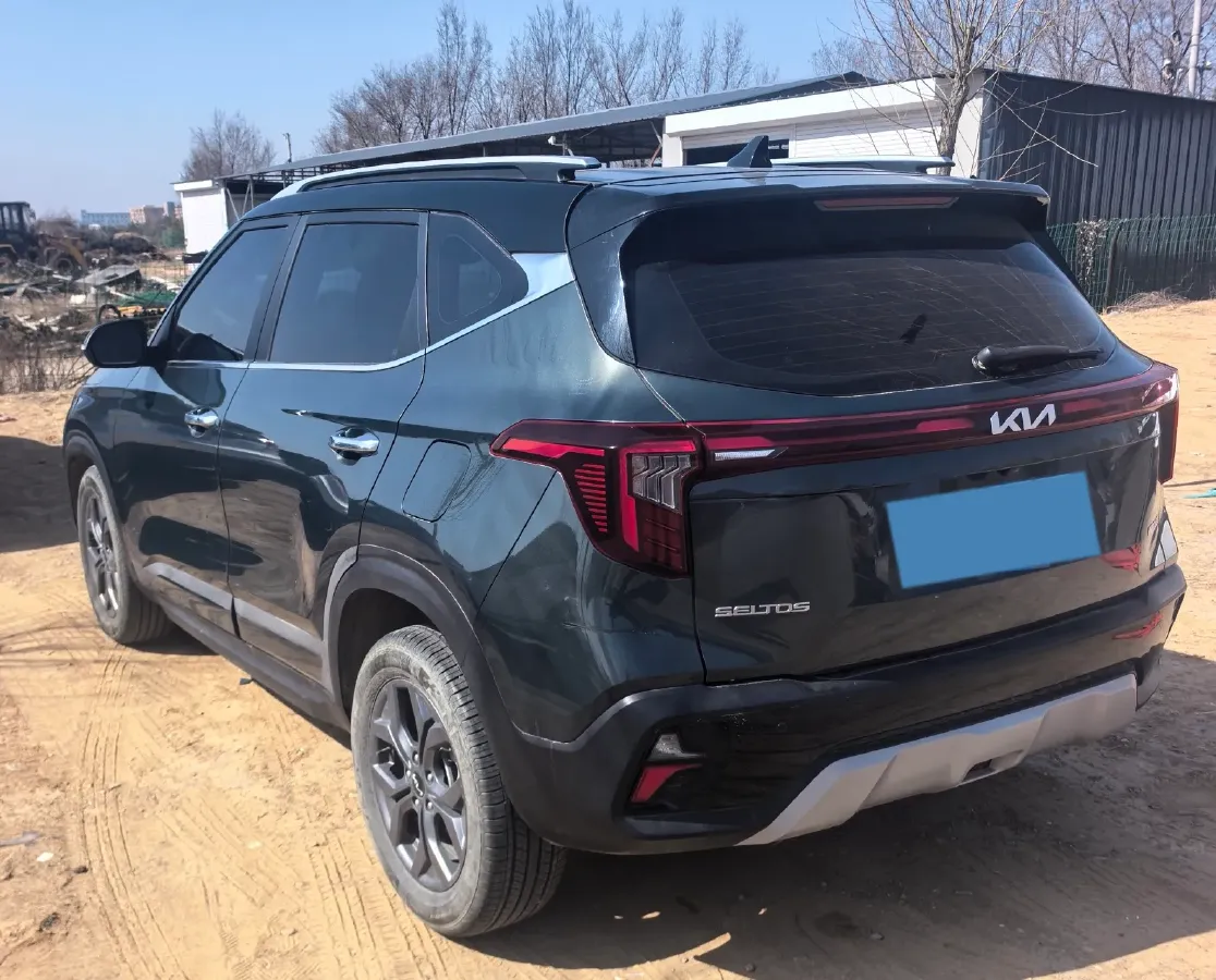 2023 Kia Seltos 1.5L 115HP L4 CVT,autocango,china used car exporter,china ev exporter,chinese used car exporter,chinese used ev exporter