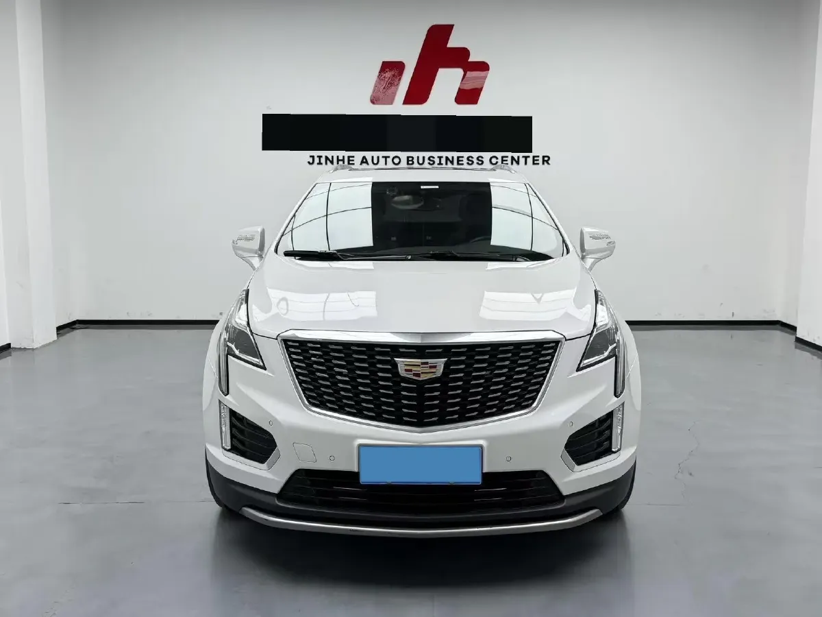 2022 Cadillac XT5 2.0T 237HP L4 9AT,autocango,china used car exporter,china ev exporter,chinese used car exporter,chinese used ev exporter