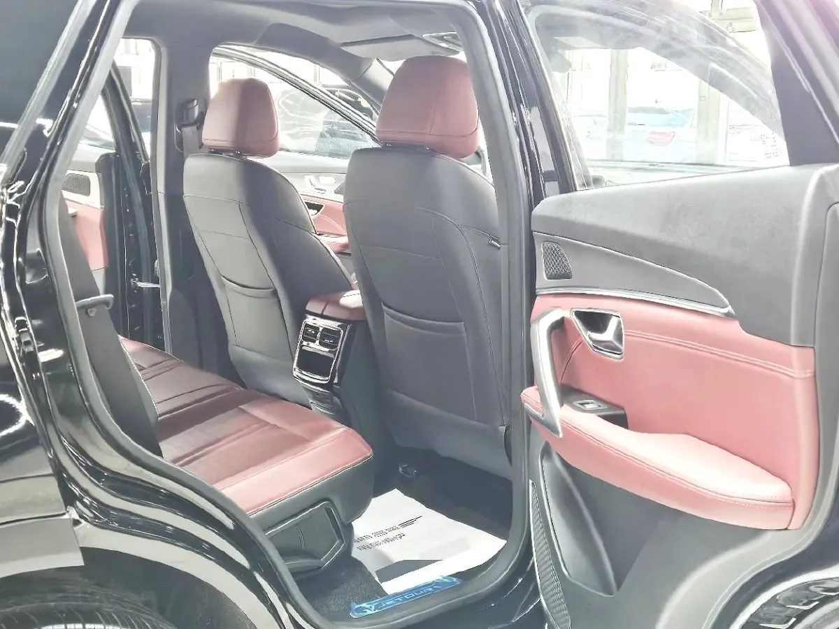 2025 Jetour X70 Plus 1.5T 156HP L4 6DCT,autocango,china used car exporter,china ev exporter,chinese used car exporter,chinese used ev exporter