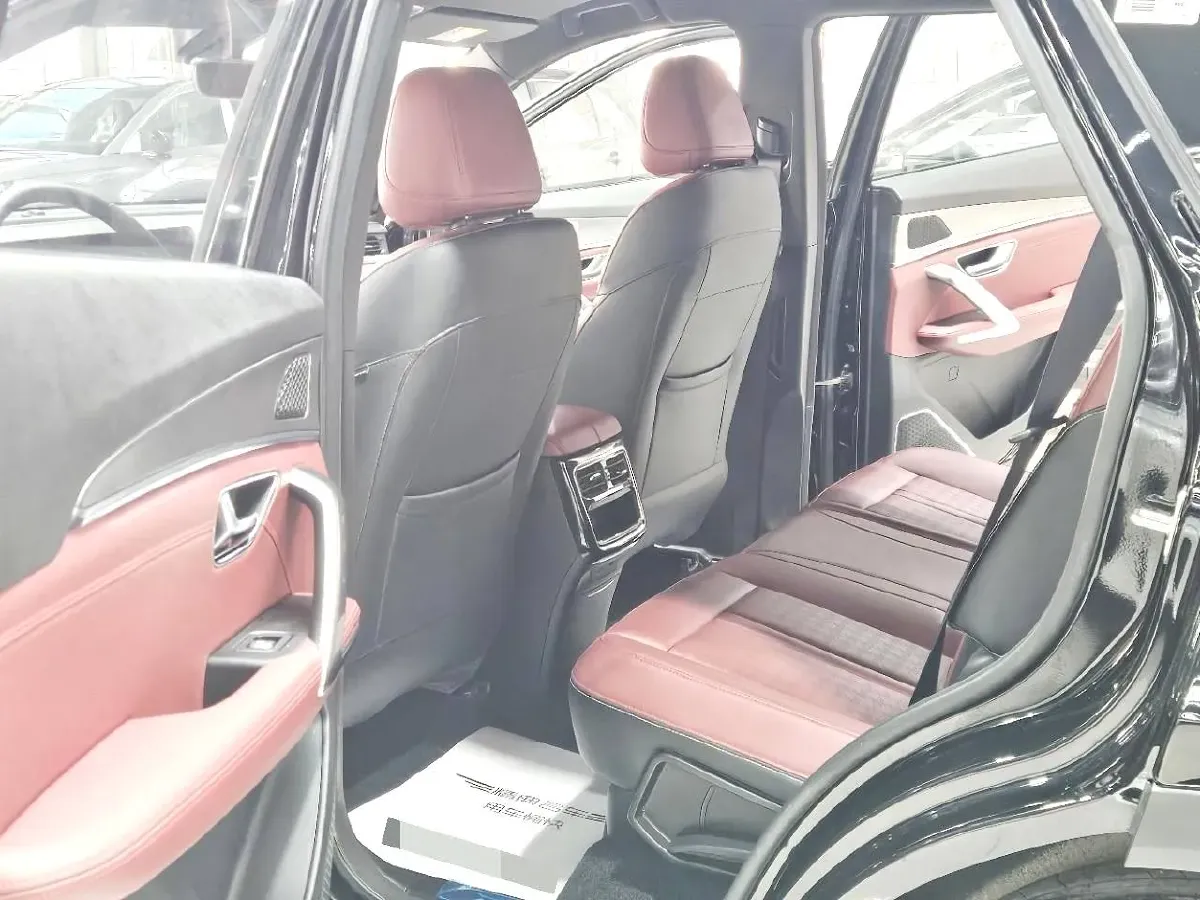 2025 Jetour X70 Plus 1.5T 156HP L4 6DCT,autocango,china used car exporter,china ev exporter,chinese used car exporter,chinese used ev exporter