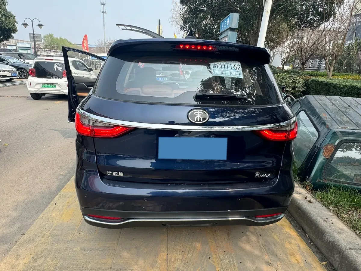 2018 BYD Song MAX 1.5T 154HP L4 6DCT,autocango,china used car exporter,china ev exporter,chinese used car exporter,chinese used ev exporter