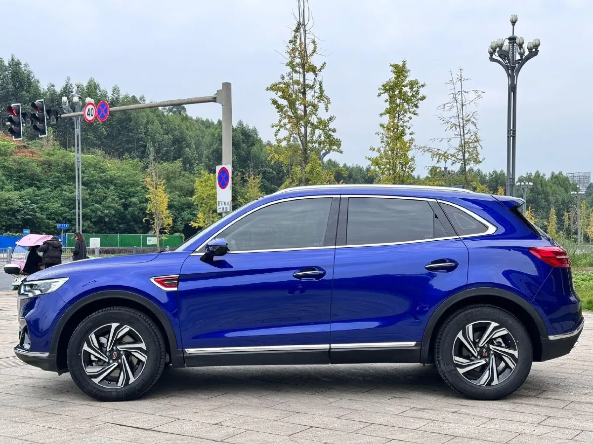 2022 HongQi HS5 2.0T 224HP L4 6AT,autocango,china used car exporter,china ev exporter,chinese used car exporter,chinese used ev exporter