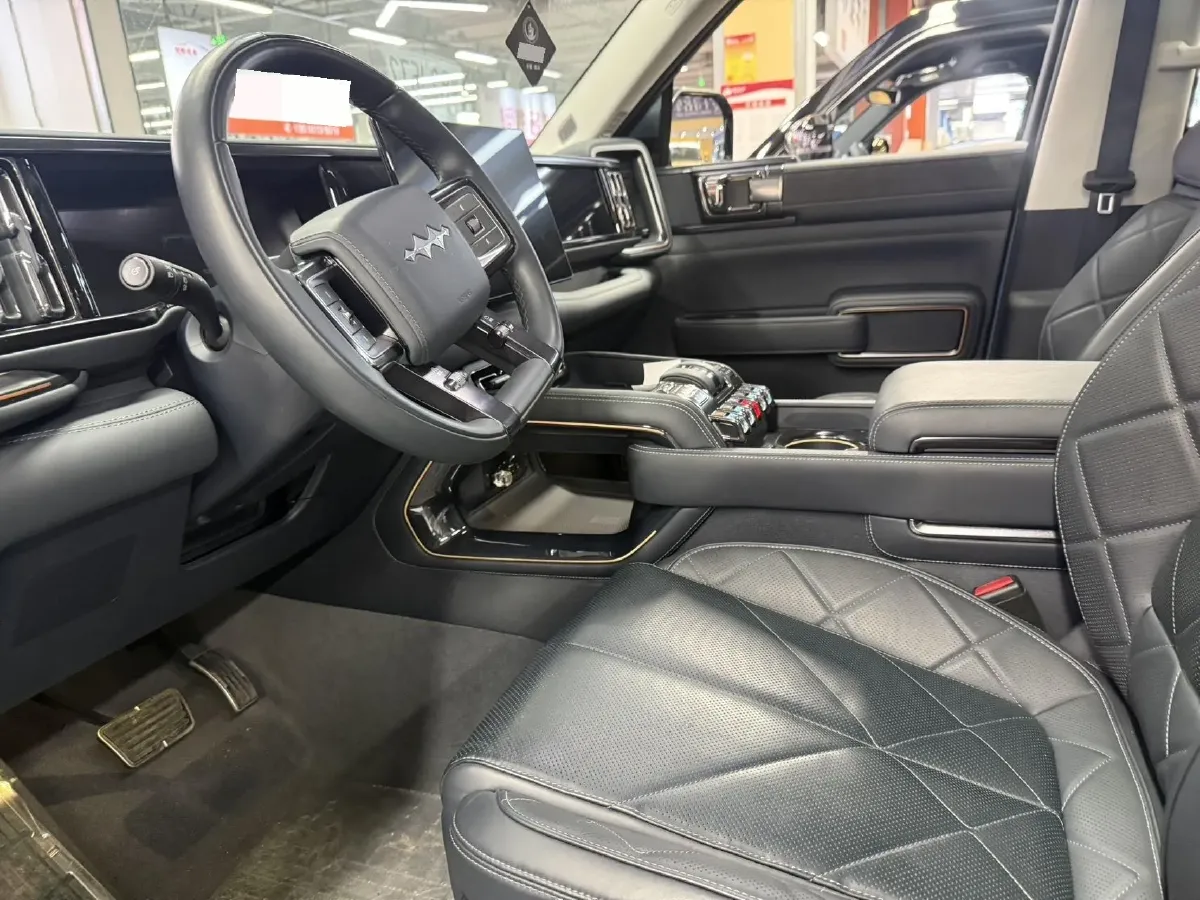 2023 FangChengBao Bao 5 1.5T 194HP L4 E-CVT PHEV 31.8KWH,autocango,china used car exporter,china ev exporter,chinese used car exporter,chinese used ev exporter