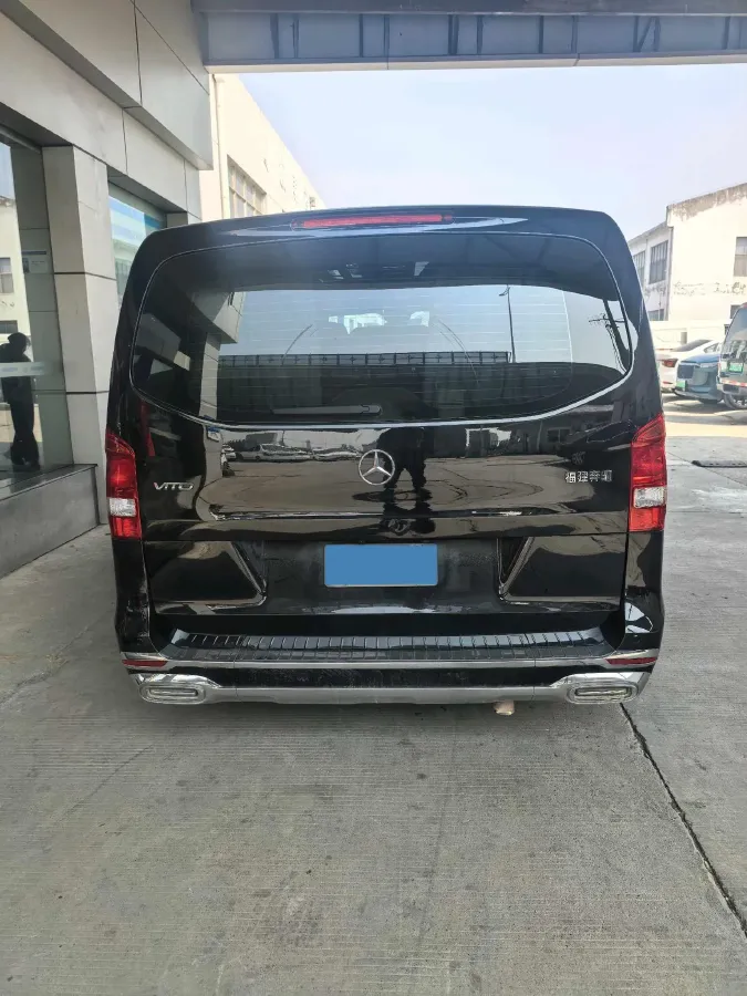2021 Mercedes-Benz Vito 2.0T 211HP L4 9AT,autocango,china used car exporter,china ev exporter,chinese used car exporter,chinese used ev exporter
