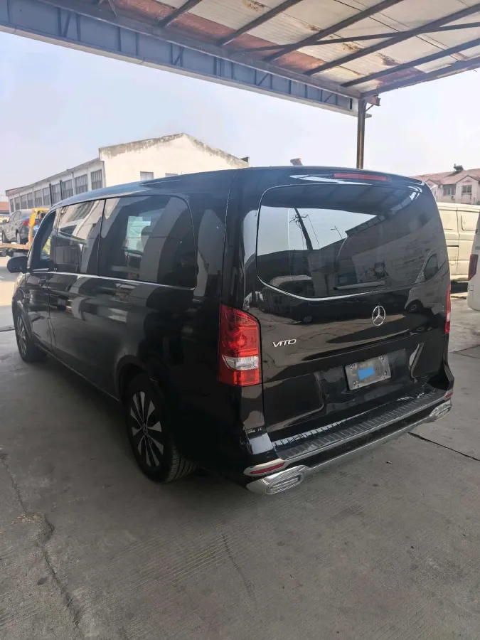 2021 Mercedes-Benz Vito 2.0T 211HP L4 9AT,autocango,china used car exporter,china ev exporter,chinese used car exporter,chinese used ev exporter